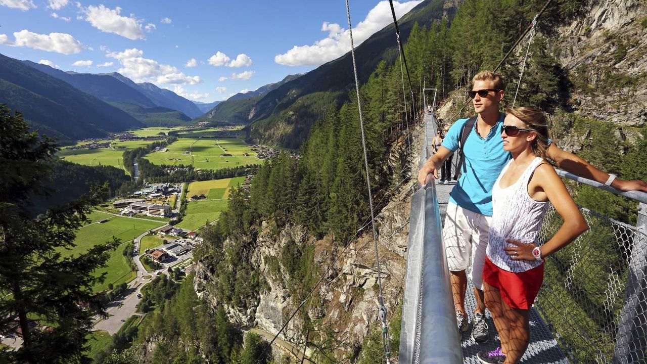 Hängebrücke Burgstein - Längenfeld Hängebrücke Burgstein - Längenfeld